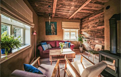 Cekcyn Casa | 2 Bedroom Nice Home In Male Gacno