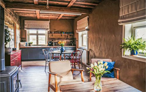 Cekcyn Casa | 2 Bedroom Nice Home In Male Gacno
