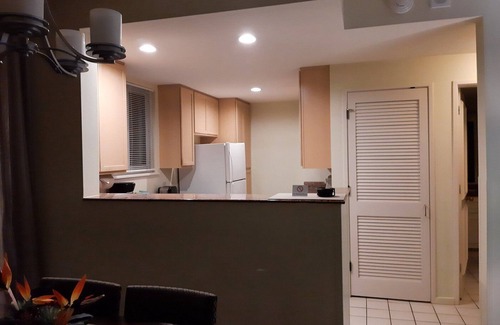 Koloa Apartamento | 2 Bedroom ocean view suite balcony in resort southernmost tip of Kauai, Hawaii