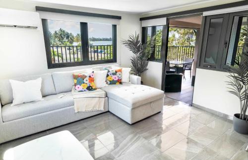 Dorado Pueblo Apartamento | 2 Bedroom PH Fully Renovated Beachfront Retreat with Private Patio & Breathtaking Ocean Views