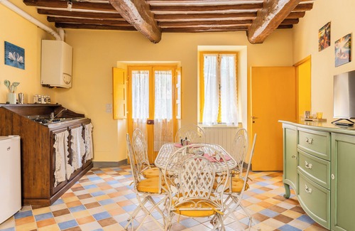 San Feliciano Casa | 2 bedroom private vacation home in san feliciano, magione, perugia