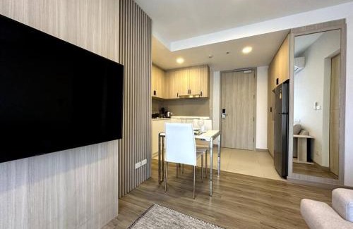 Bang Tao Apartamento | 2 Bedroom Skypark Condo Laguna
