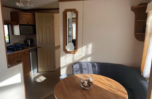 Hunstanton Chalet De Esquí | 2 Bedroom Sleeps 6 Caravan Manor Park Hunstanton