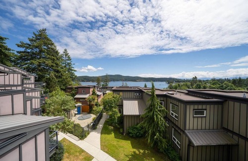 Sooke Cabaña | 2 Bedroom Sooke Townhome