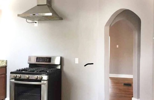 Pueblo Casa | 🌅 2-bedroom Spacious house. Close City Center & State Fair