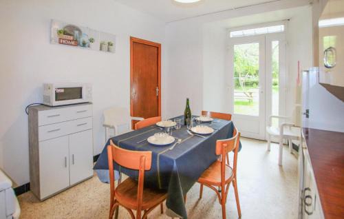 Burzet Casa | 2 Bedroom Stunning Home In Burzet
