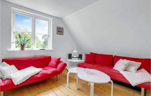 Ronne Casa | 2 Bedroom Stunning Home In Rønne