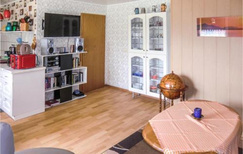 Ummanz Casa | 2 Bedroom Stunning Home In Ummanz