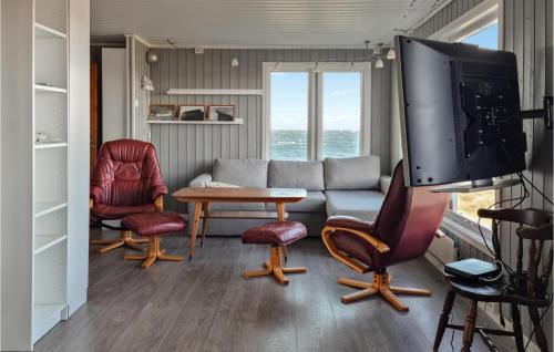 Rennesoy Casa | 2 Bedroom Stunning Home In Rennesøy