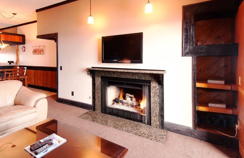 Tahoe Village Complejo | 2 Bedroom Stunning Views Of Carson Valley W/Rooftop Hot Tubs