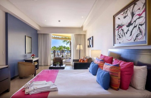 Campo de Golf Fonatur Complejo | 2 Bedroom Suite on Beautiful Beach Resort