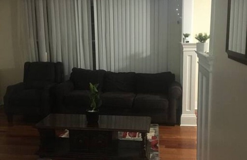 Niskayuna Apartamento | 2 bedroom suite with free parking