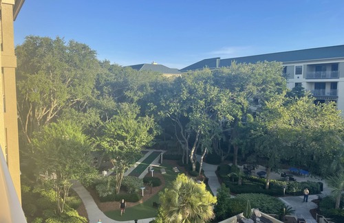 Folly Field Complejo | 2-bedroom villa at a fabulous beachfront resort. Sleeps 8; great amenities!