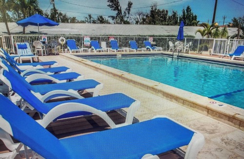 Marathon Villa | 2-bedroom villa in fantastic Marathon with WiFi, AC