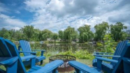 Campbellford Casa | 2 Bedroom Waterfront Cottage Cedar Point Cres 2