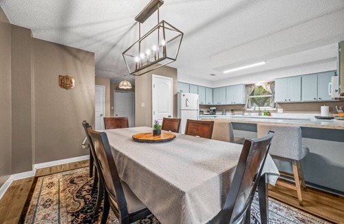 Shalimar Casa | 2 bedroom with loft in Shalimar