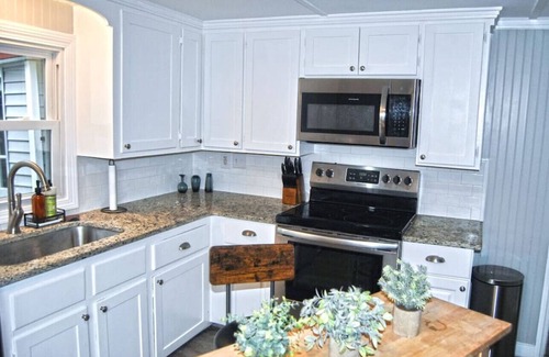 Nashua Casa | 2 bedroom with queen sofa sleeper