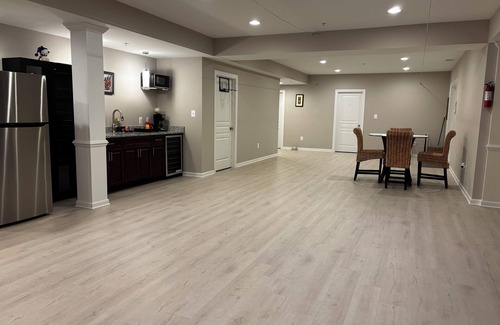 Urbana Casa | 2 bedrooms 1 bath rental unit