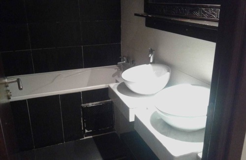 Cite Al Mohammadi Apartamento | Furnished apartment with pool