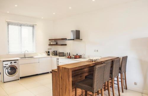 Black River Apartamento | 2 bedrooms charming apartment, West Island Resort