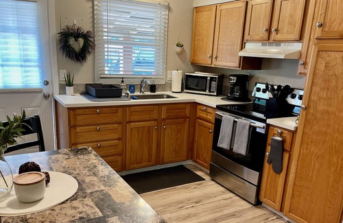 Garden Home-Whitford Casa | 2 Bedrooms, Huge Yard, Garden Home