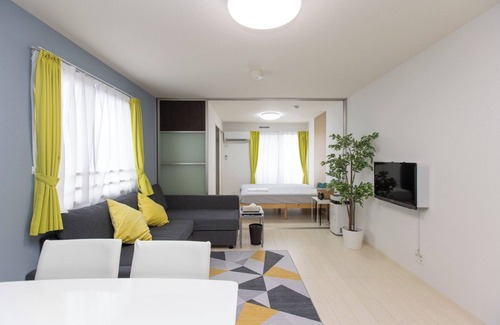 Hashima Apartamento | 2 bedrooms in the 40 Westernstyle room which can be used by 2 families / Hashima Gifu