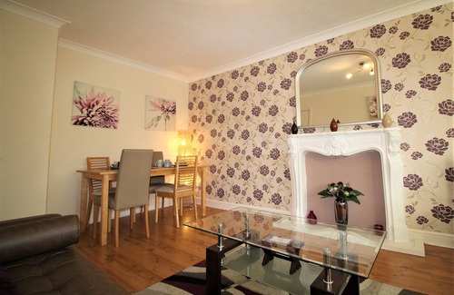 Doncaster Apartamento | 2 Bedrooms - Large Balcony Apartment & Parking