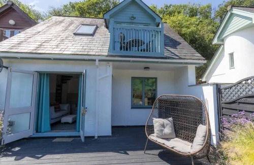 Little Petherick Casa | 2 Bedrooms, overlooking Little Petherick Creek