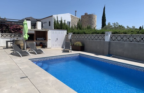 El Mas Fumats Casa | 2 dormitorios , piscina privada, internet, aire accondicionado
