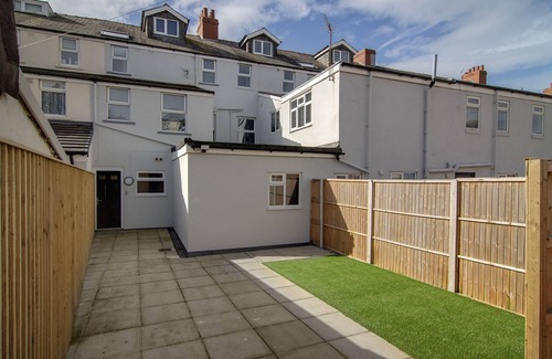 South Shore Apartamento | 2 Bedrooms Sleeps 6 Near Top Blackpool Attractions