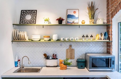 French Quarter Apartamento | 2 bedrooms - street view -5 mins to Old Quarter