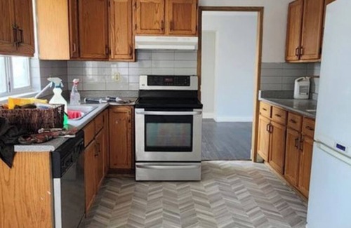 Newton Casa | 2 Beds, 1 Bath