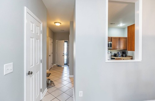 Richmond Condominio | 2 Beds/2 Full Baths, Fenced Yard, 1 Car Garage, One Level, Pets Welcomed!