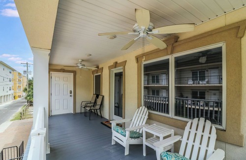 Tybee Island Villa | 2 Beds Villa on the South End of Tybee Island