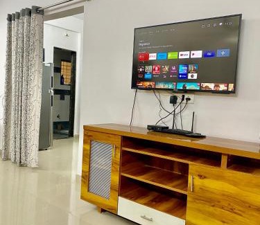 Pune Apartamento | 2 BHK AC Apartment