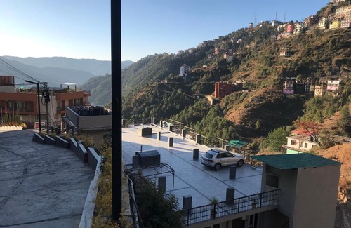 Shimla Apartamento | 2 BHK Flat with 6 Bed 2 Bathroom