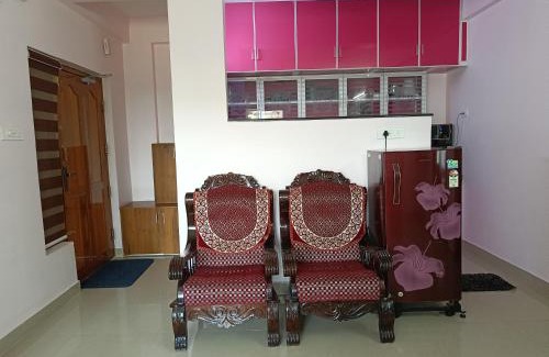 North Nada Apartamento | 2 BHK Furnished Flat - 200 m to Guruvayur Temple - For FAMILIES ONLY