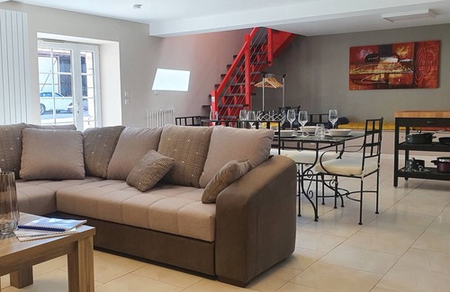 Ouzouer-le-Marche Casa | 2-BizyFamily - Entire house of 120 m2 (6 people)