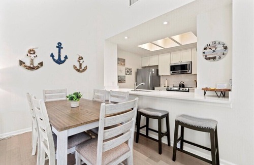 Jacksonville Beach Casa | 2 Blocks from the Beach: The Coquina Cottage