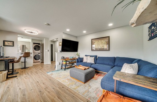 Alki Casa | 2 Blocks to Beach Park: Cozy Seattle Townhome