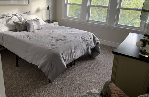 Ventnor City Apartamento | 2 blocks to beach, spacious, spread out, 2 BR