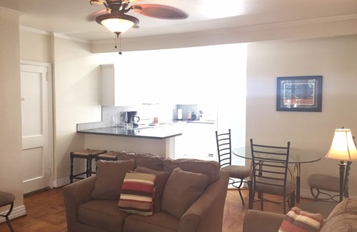 Touro Apartamento | Apartamento de 2 habitaciones y 2 baños en St. Complejo Residencial Charles