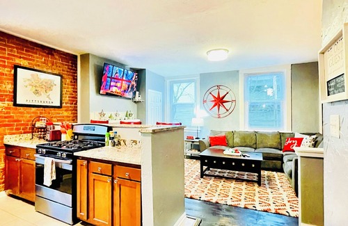 East Allegheny Apartamento | *2 BR/2 Bath IDEAL Hospital Access*Free Park*Walk