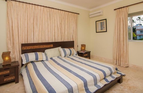 El Cortecito Apartamento | 2 br apart steps from the beach