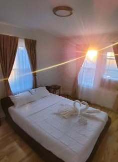 North Bergen Apartamento | 2 BR Apt|15 Min to NYC|Book Today