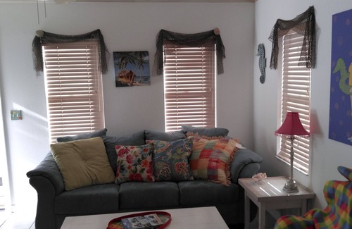 Indian Rocks Beach Cabaña | 2-br Beachside Cottage with Pool