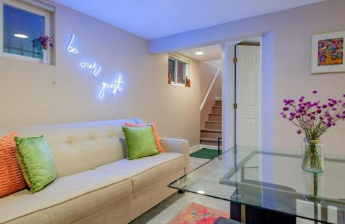 Langdon Apartamento | 2-BR City Retreat Peace Privacy & Parking