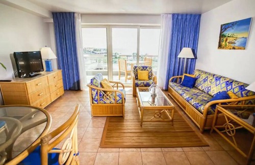 Maho Complejo | 2/BR Condo in Royal Islander La Terrasse Resort