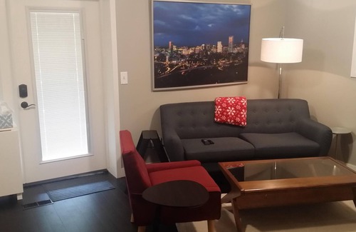 Cedar Hills Apartamento | Apartamento de 2 dormitorios Creekside con cocina