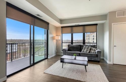 Downtown Des Moines Apartamento | 2 Br Dwntwn Apt With Hot Tub